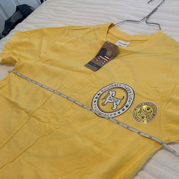 Southern Spirit Puppy Life Sunny Yellow Short Sleeve Tee Generous Size Sm NWT - Picture 11 of 14
